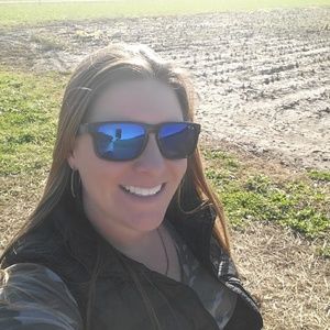 Meet your Posher, Nichole